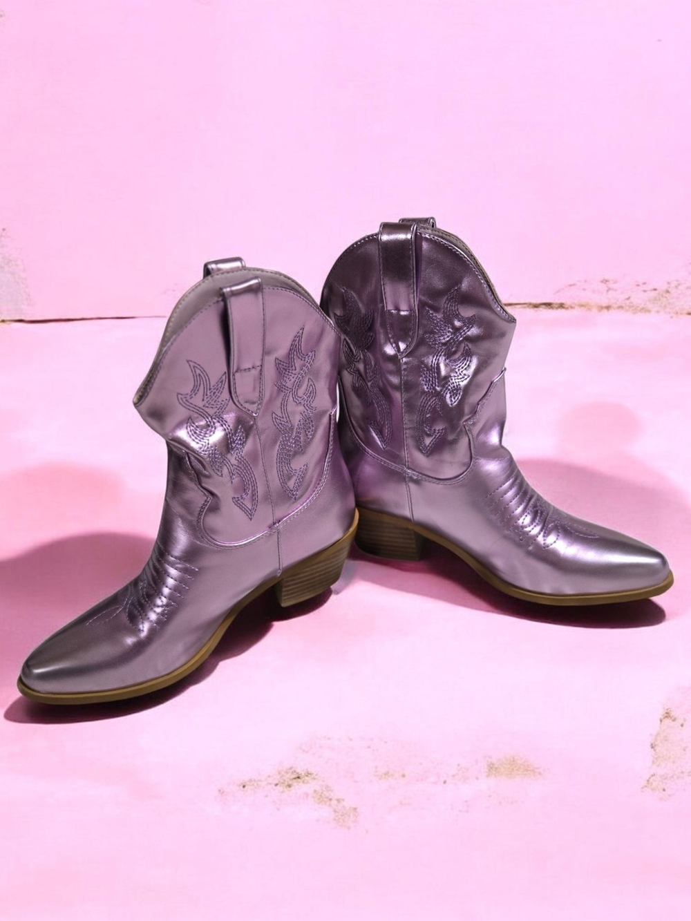 Women's Metallic Lilac Cowboy Boots - Brand Unknown Size 8
